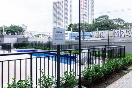 Apartamento para alugar com 32m², 2 quartos e sem vagaÁrea comum - Piscina