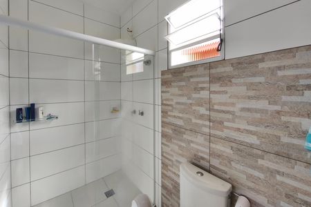 Casa à venda com 120m², 3 quartos e 4 vagasBanheiro Suíte 2