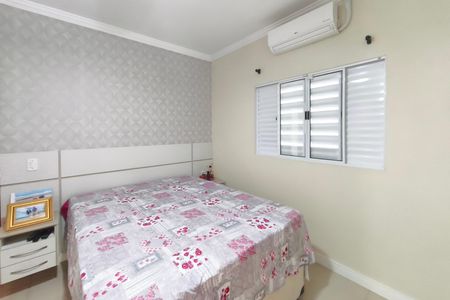 Casa à venda com 120m², 3 quartos e 4 vagasQuarto Suíte