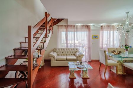 Apartamento à venda com 225m², 4 quartos e 3 vagasSala