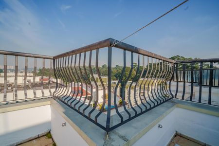 Apartamento à venda com 225m², 4 quartos e 3 vagasCobertura