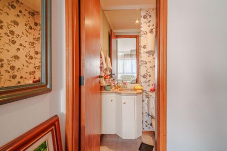 Apartamento à venda com 225m², 4 quartos e 3 vagasLavabo