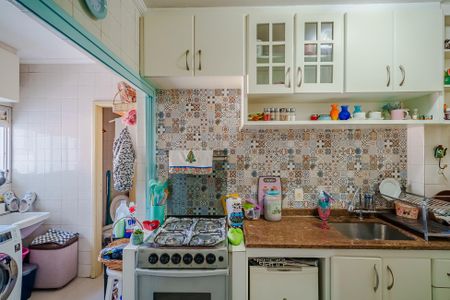 Apartamento à venda com 225m², 4 quartos e 3 vagasCozinha