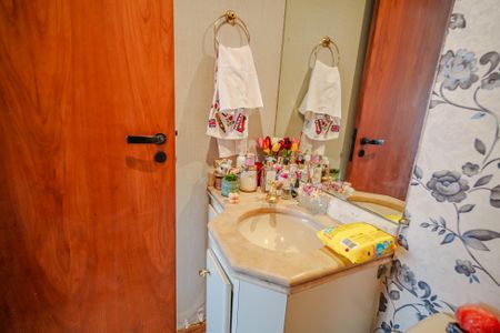 Apartamento à venda com 225m², 4 quartos e 3 vagasLavabo