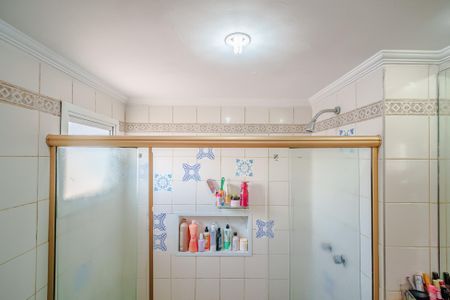 Apartamento à venda com 225m², 4 quartos e 3 vagasBanheiro da Suíte 1