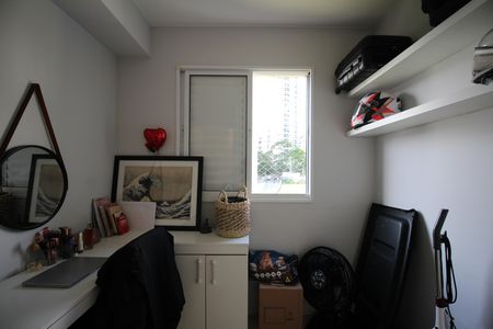 Quarto 2 de apartamento para alugar com 2 quartos, 50m² em Parque Reboucas, São Paulo