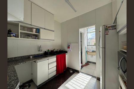 Cozinha de apartamento à venda com 3 quartos, 69m² em Manacás, Belo Horizonte