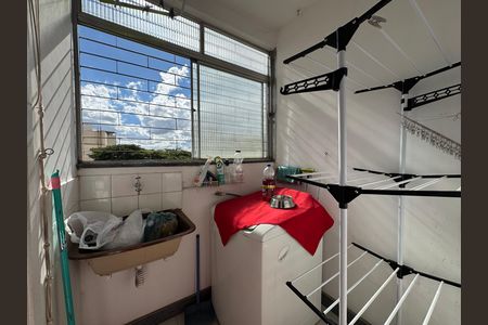 Apartamento à venda com 69m², 3 quartos e 2 vagas Apartamento à venda com 69m², 3 quartos e 2 vagasÁrea de serviço