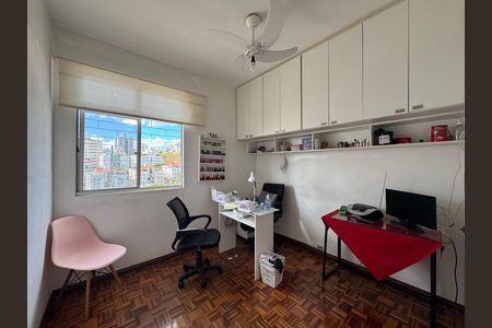 Quarto de apartamento à venda com 3 quartos, 69m² em Manacás, Belo Horizonte