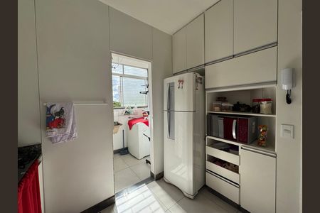Apartamento à venda com 69m², 3 quartos e 2 vagas Apartamento à venda com 69m², 3 quartos e 2 vagasCozinha