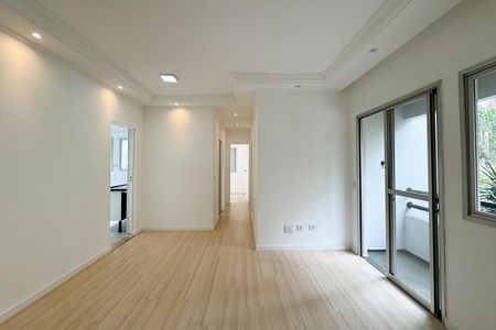 Apartamento para alugar com 69m², 3 quartos e 1 vagaSala