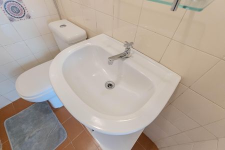 Apartamento à venda com 60m², 2 quartos e 1 vaga Apartamento à venda com 60m², 2 quartos e 1 vagaBanheiro