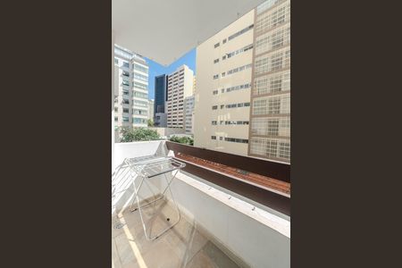 Apartamento à venda com 60m², 2 quartos e 1 vaga Apartamento à venda com 60m², 2 quartos e 1 vagaSacada