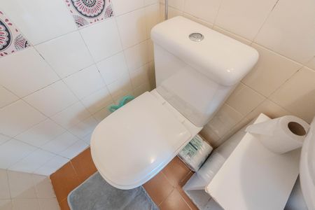 Apartamento à venda com 60m², 2 quartos e 1 vaga Apartamento à venda com 60m², 2 quartos e 1 vagaBanheiro