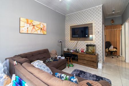 Casa à venda com 105m², 2 quartos e 1 vaga Casa à venda com 105m², 2 quartos e 1 vagaSala