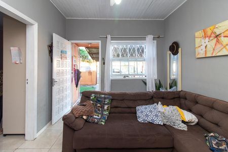 Sala de casa à venda com 2 quartos, 105m² em Cavalhada, Porto Alegre