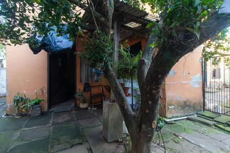 Casa à venda com 105m², 2 quartos e 1 vaga Casa à venda com 105m², 2 quartos e 1 vagaQuintal