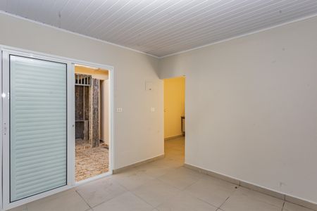 Sala e Cozinha de casa para alugar com 2 quartos, 90m² em Vila Água Funda, São Paulo