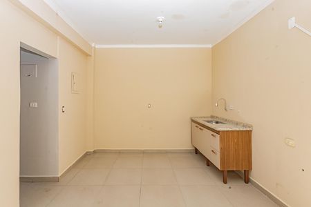 Cozinha de casa para alugar com 2 quartos, 90m² em Vila Água Funda, São Paulo