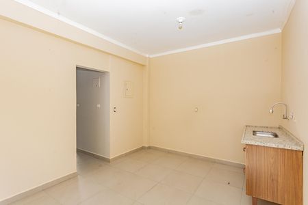 Cozinha de casa para alugar com 2 quartos, 90m² em Vila Água Funda, São Paulo