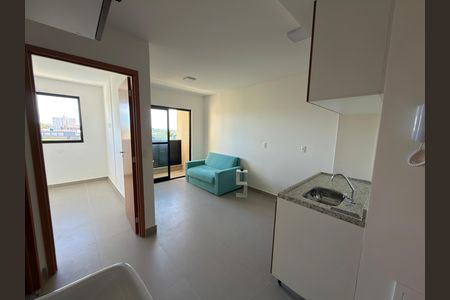 Sala e cozinha de apartamento para alugar com 2 quartos, 31m² em Ceilandia, Brasília