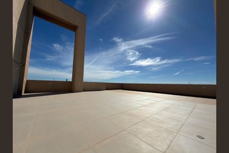 Apartamento para alugar com 31m², 2 quartos e sem vaga Apartamento para alugar com 31m², 2 quartos e sem vagaÁrea comum Jardim aéreo
