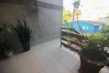 Apartamento à venda com 100m², 2 quartos e 2 vagasÁrea comum - Hall de entrada