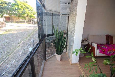 Apartamento à venda com 100m², 2 quartos e 2 vagasSacada da Sala