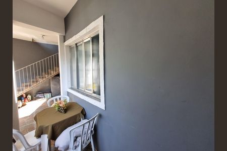 Casa à venda com 100m², 2 quartos e 1 vagaVaranda
