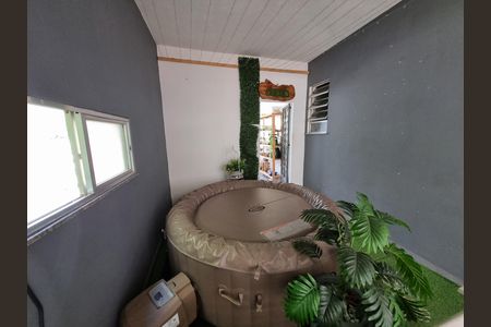 Casa à venda com 100m², 2 quartos e 1 vagaÁrea comum