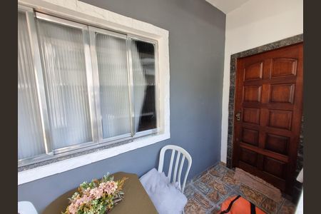 Casa à venda com 100m², 2 quartos e 1 vagaVaranda