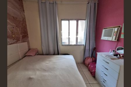 Casa à venda com 100m², 2 quartos e 1 vagaQuarto
