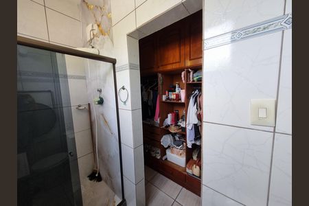 Casa à venda com 100m², 2 quartos e 1 vagaBanheiro da Suíte