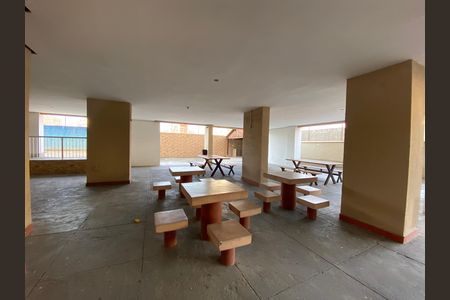 Apartamento para alugar com 192m², 4 quartos e 2 vagas
