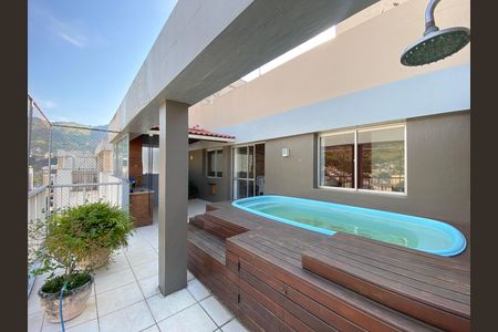 Apartamento para alugar com 192m², 4 quartos e 2 vagas