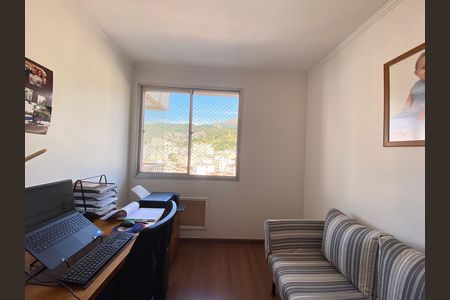 Apartamento para alugar com 192m², 4 quartos e 2 vagas