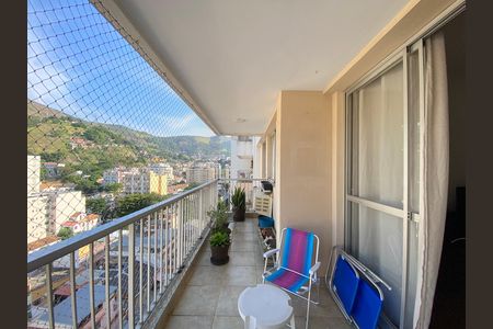 Apartamento para alugar com 192m², 4 quartos e 2 vagas