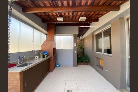 Apartamento para alugar com 192m², 4 quartos e 2 vagas