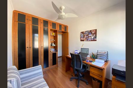 Apartamento para alugar com 192m², 4 quartos e 2 vagas