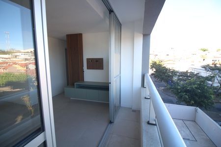 Apartamento para alugar com 74m², 3 quartos e 2 vagasVaranda Sala