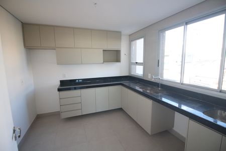 Apartamento para alugar com 74m², 3 quartos e 2 vagasCozinha