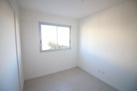 Apartamento para alugar com 74m², 3 quartos e 2 vagasQuarto 2