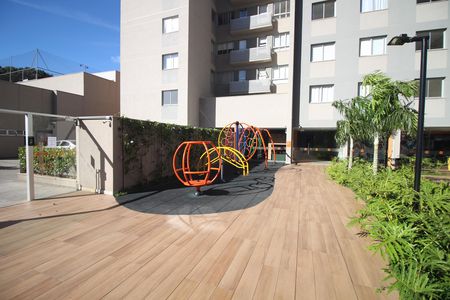 Apartamento para alugar com 74m², 3 quartos e 2 vagasÁrea comum