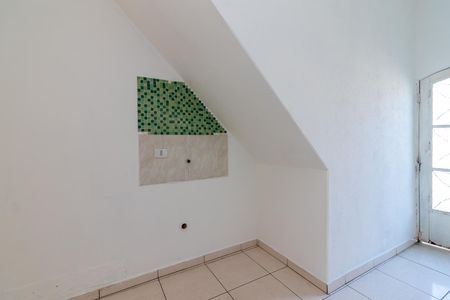 Casa para alugar com 50m², 1 quarto e sem vagaCozinha e Área de Serviço