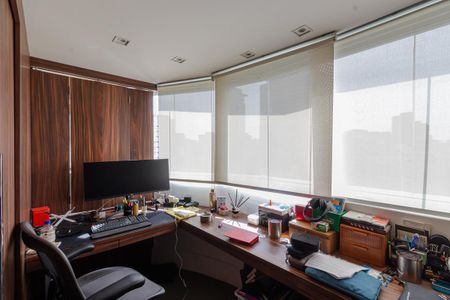 Apartamento para alugar com 170m², 2 quartos e 1 vaga Apartamento para alugar com 170m², 2 quartos e 1 vagaEscritório