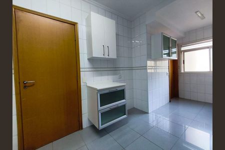 Apartamento para alugar com 139m², 3 quartos e 2 vagasCozinha