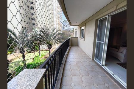 Apartamento para alugar com 139m², 3 quartos e 2 vagasVaranda