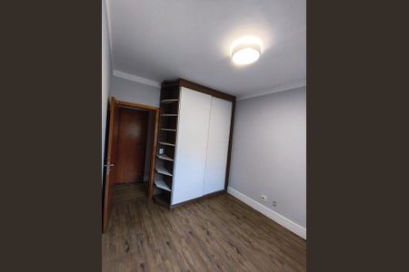 Apartamento para alugar com 139m², 3 quartos e 2 vagasQuarto