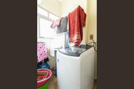 Apartamento para alugar com 60m², 2 quartos e 1 vaga Apartamento para alugar com 60m², 2 quartos e 1 vagaÁrea de Serviço