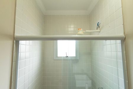Casa de condomínio para alugar com 200m², 4 quartos e 4 vagas